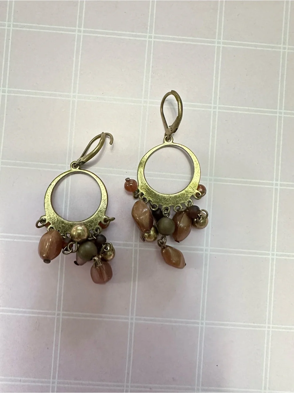 Vintage-Inspired Dangle Earrings in Black and Brown - Unbranded